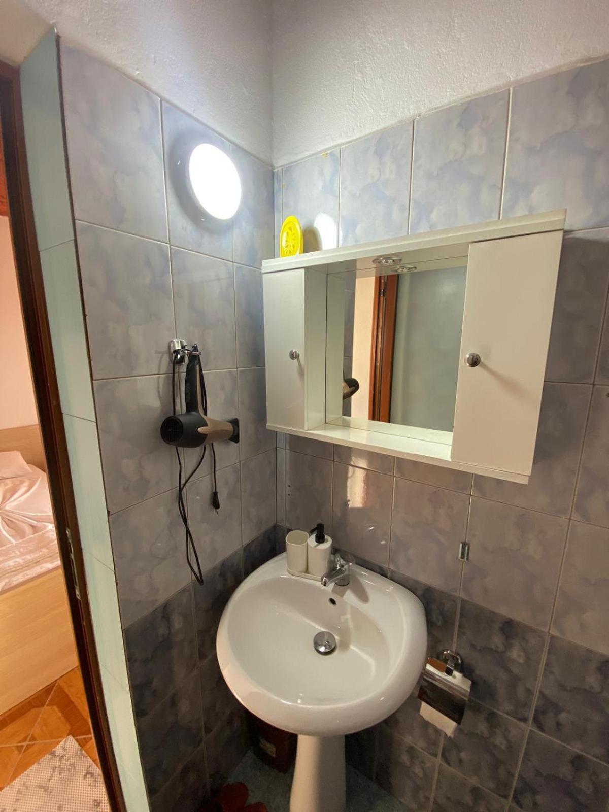 Sea View Apartments Vlorë Exterior foto
